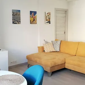 Comfortable And Cozy One Bedroom Flat In Cascaes