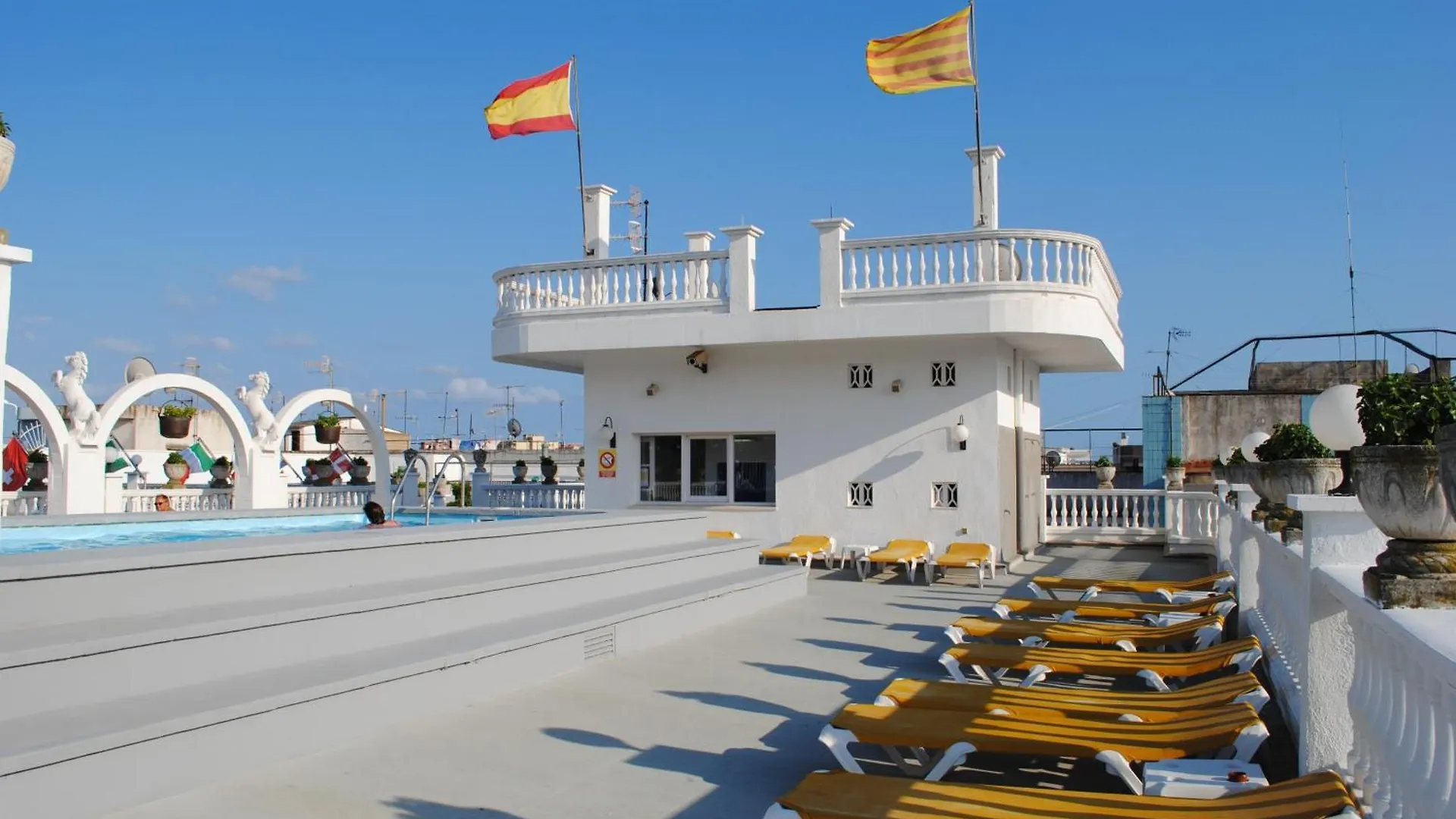 شقة Apartamentos Las Americas - Blanes Beach