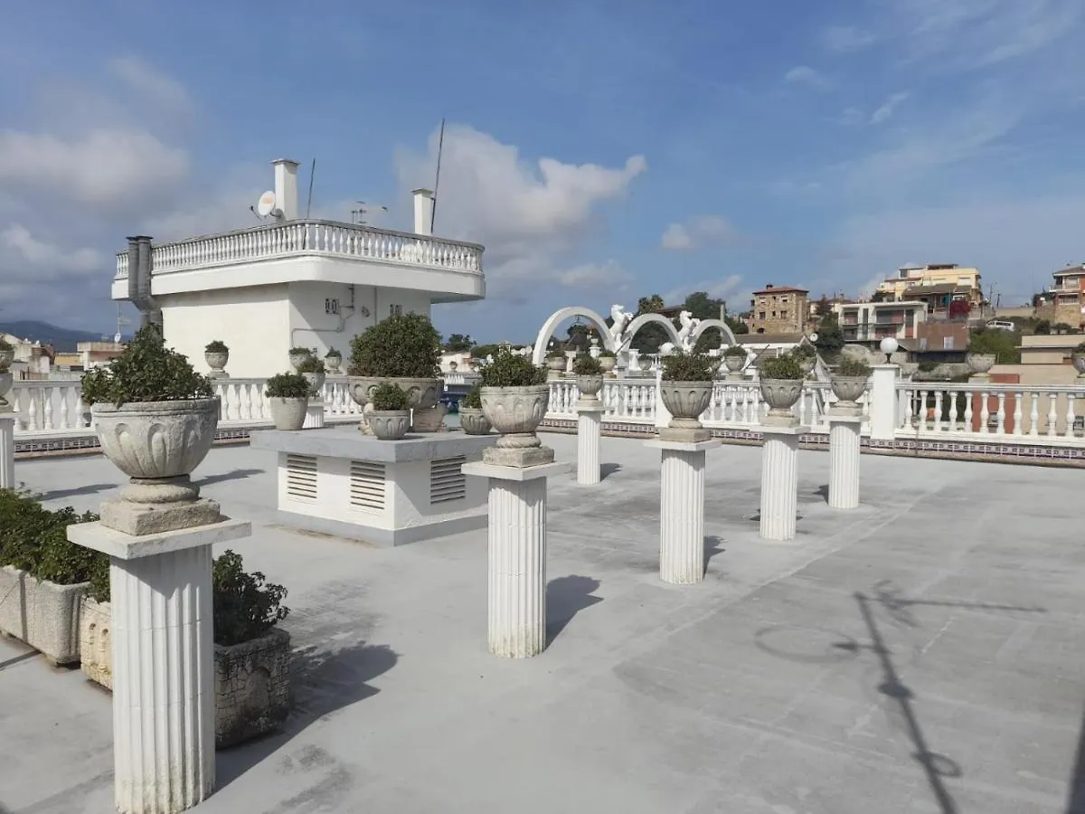 Apartamentos Las Americas - Blanes Beach 0*,